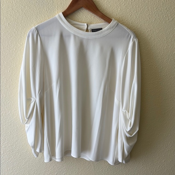 Vince Camuto Women’s Blouse Size L – Cream / Ivory - Picture 1 of 7